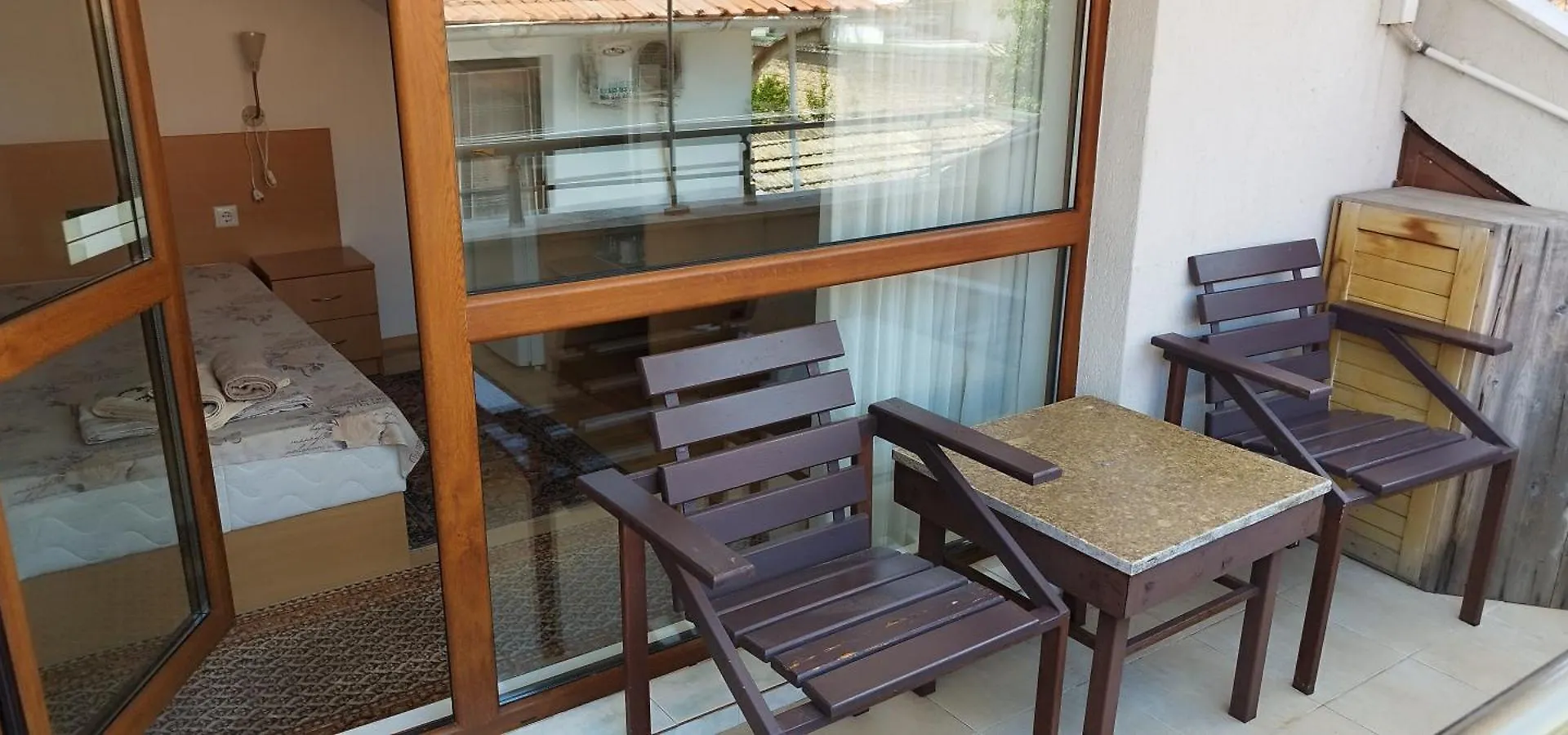 White Sozopol Guest House