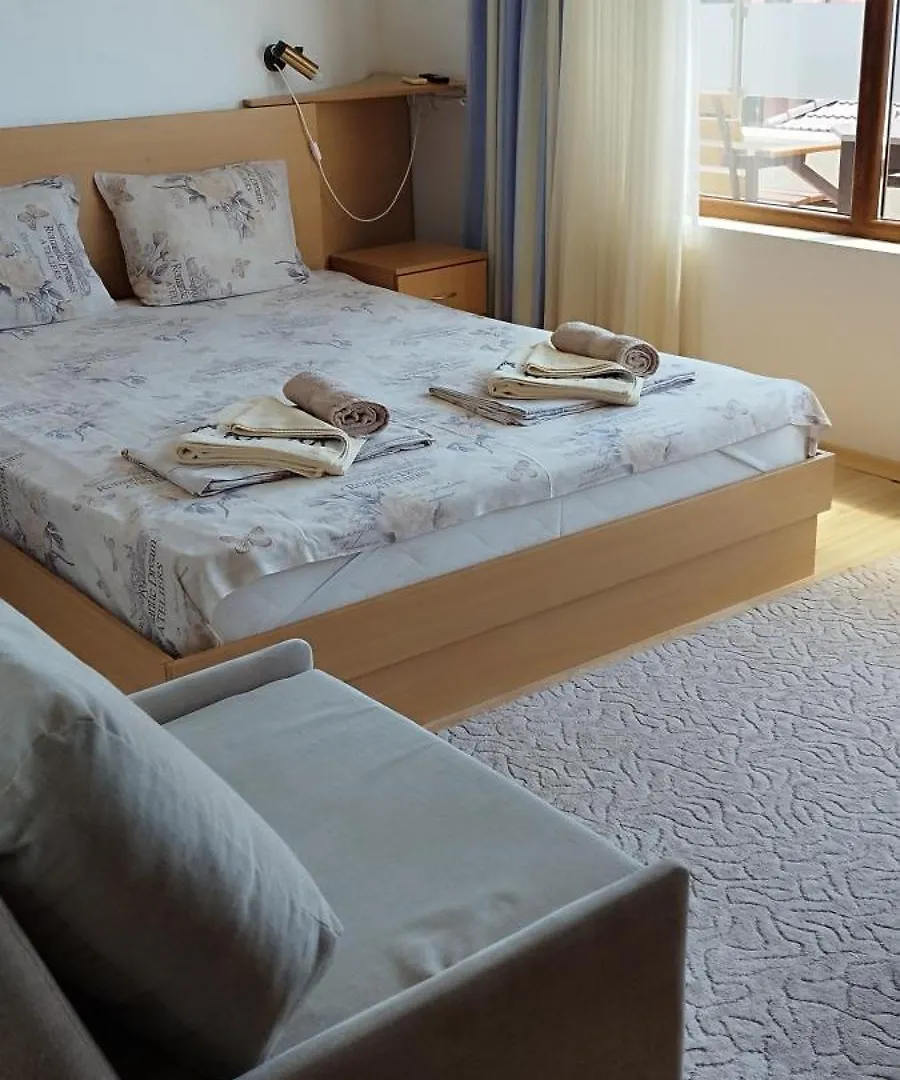 White Sozopol Guest House